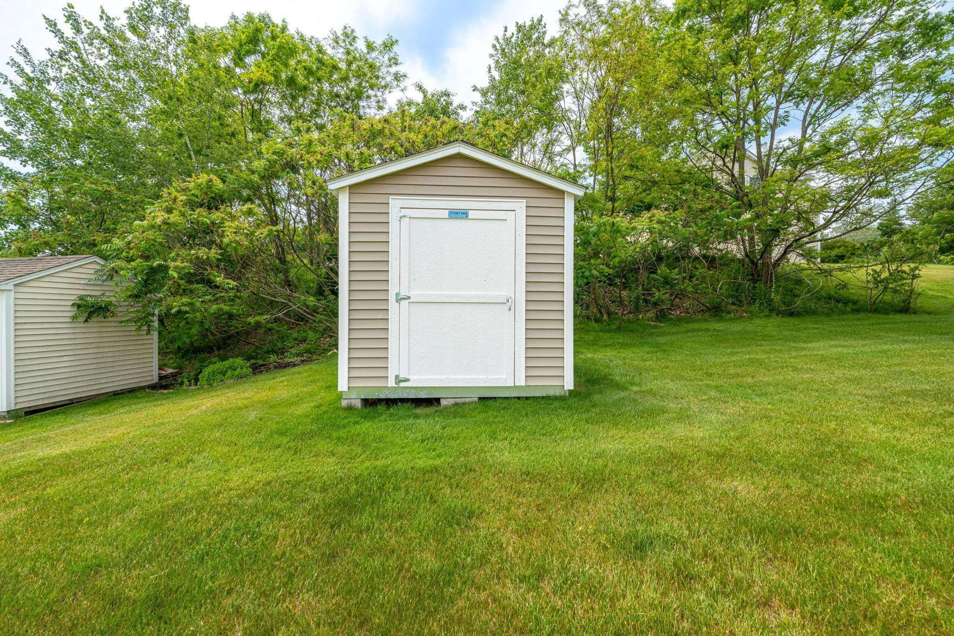 79 Cherrywood Drive Nashua NH 03062