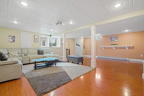 79 Cherrywood Drive Nashua NH 03062
