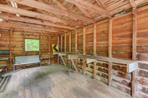 1661 Brownfield Road Conway NH 03813