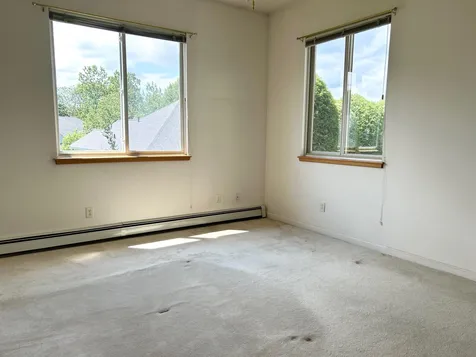 24 Fountain Way Lebanon NH 03784