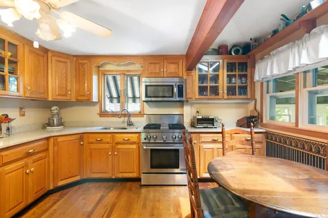 23 Beruk Hill Road Hinsdale NH 03451
