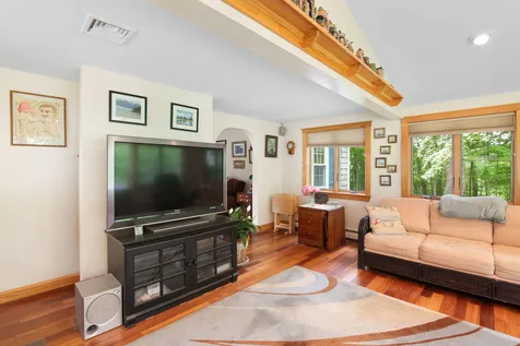23 Beruk Hill Road Hinsdale NH 03451