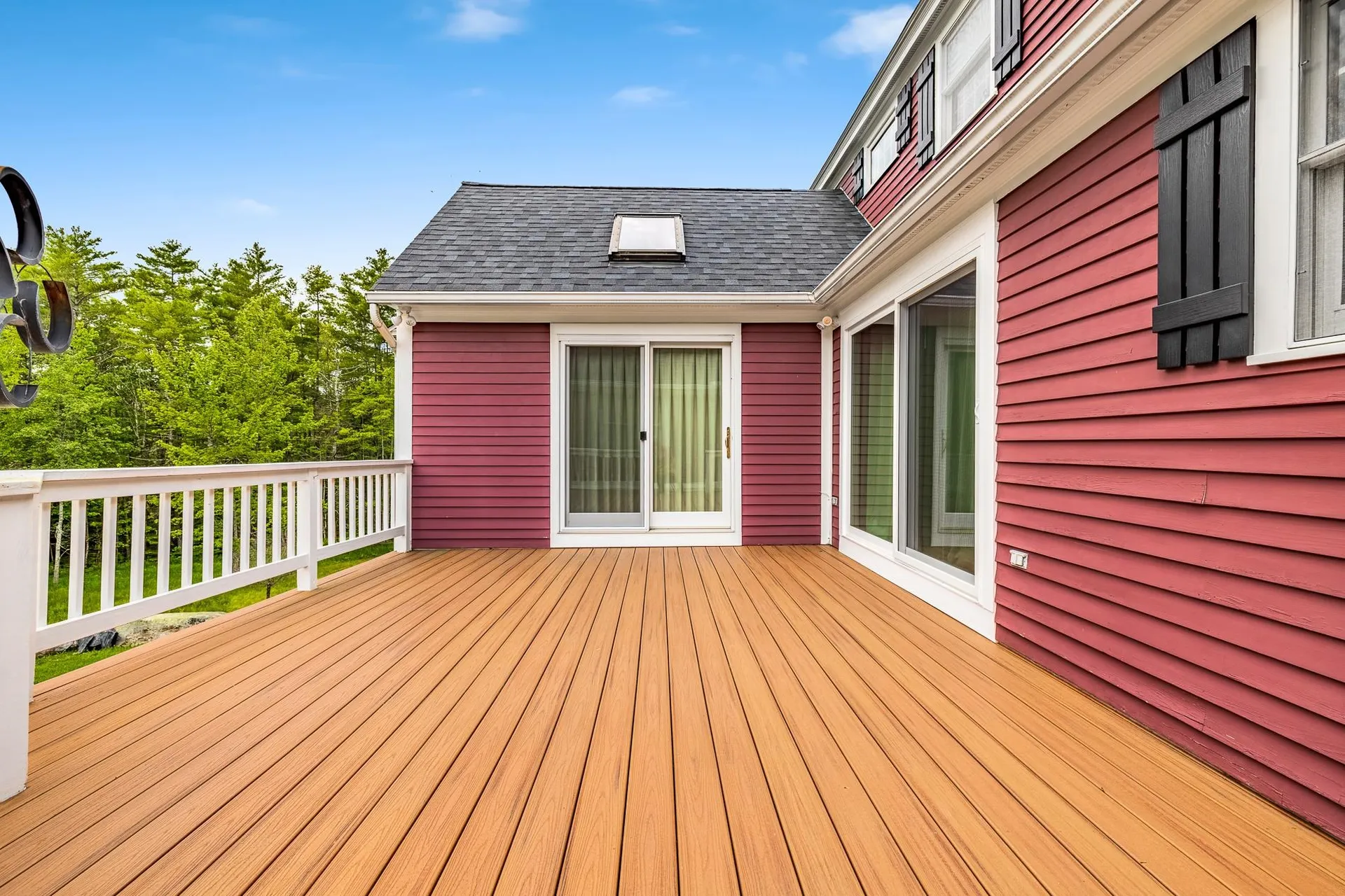 1667 King Hill Road New London NH 03257