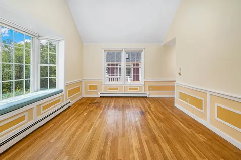 1667 King Hill Road New London NH 03257