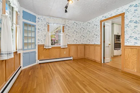 1667 King Hill Road New London NH 03257