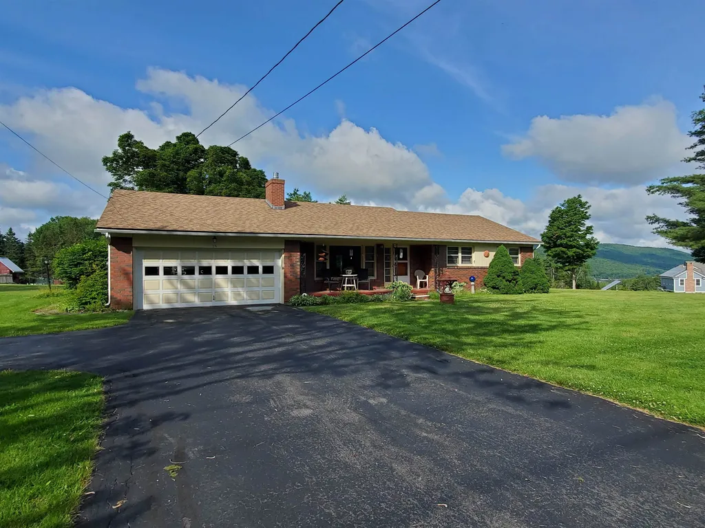 276 Shaker Hill Road Enfield NH 03748