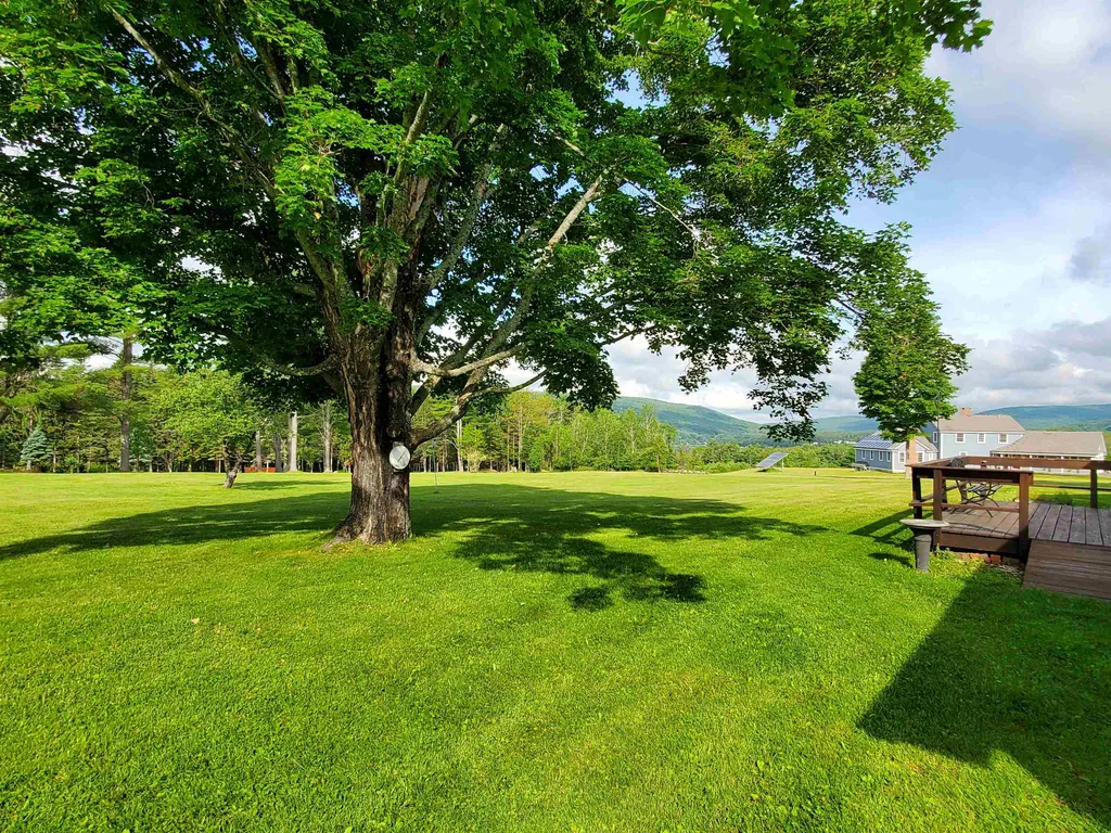 276 Shaker Hill Road Enfield NH 03748