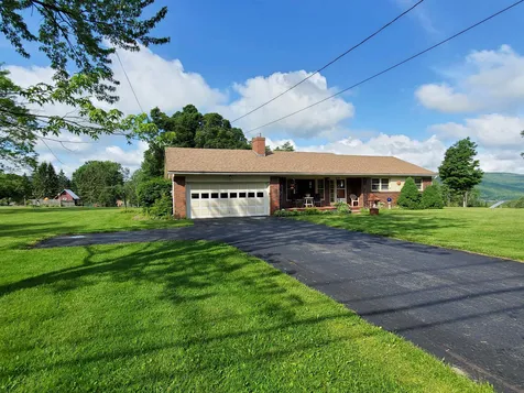 276 Shaker Hill Road Enfield NH 03748