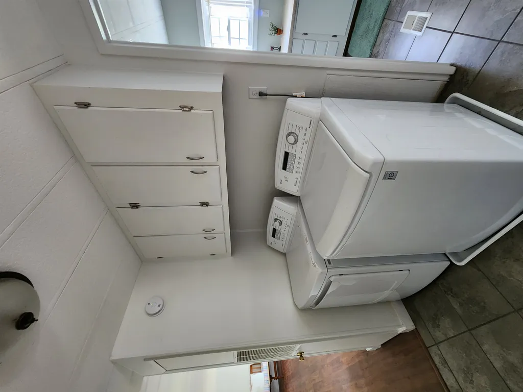 16 Brookmoor Road Dover NH 03820