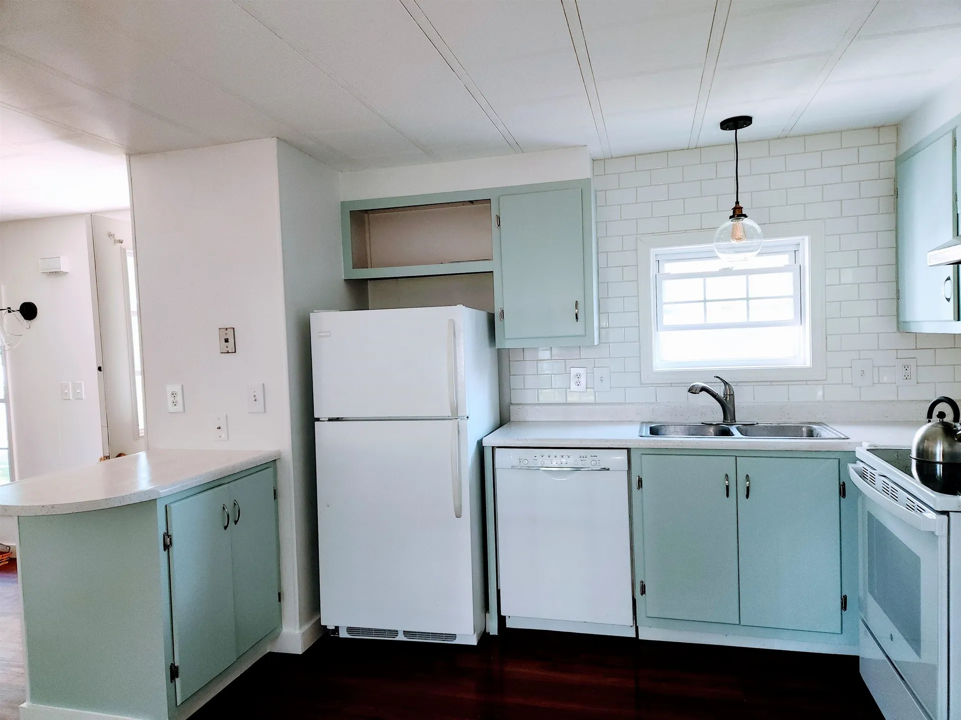 16 Brookmoor Road Dover NH 03820