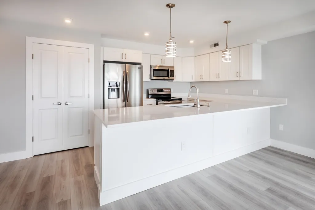 377 Ocean Boulevard Hampton NH 03842