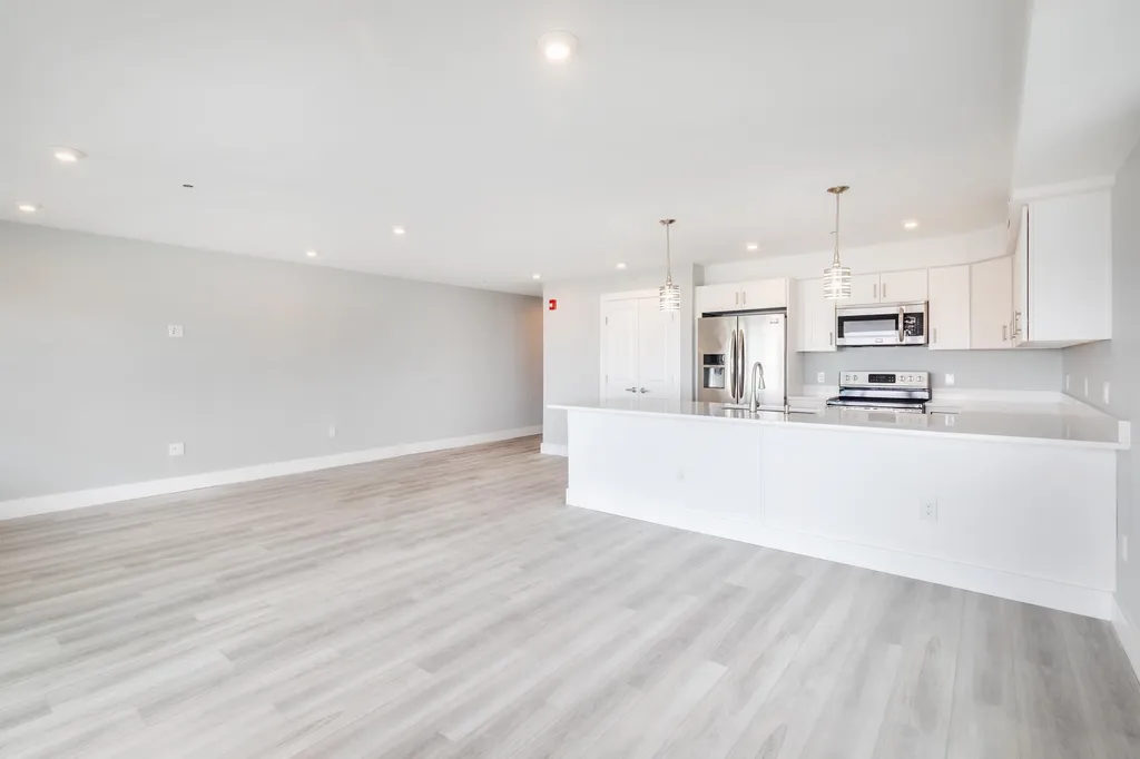 377 Ocean Boulevard Hampton NH 03842