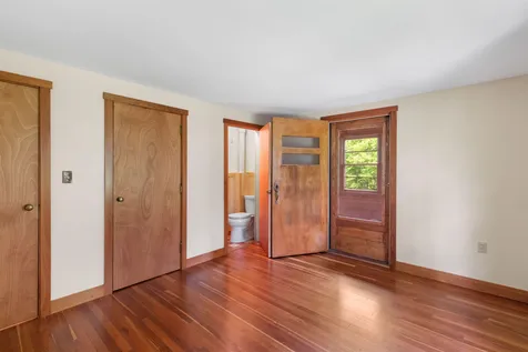 397 South Street Brattleboro VT 05301