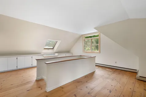 397 South Street Brattleboro VT 05301