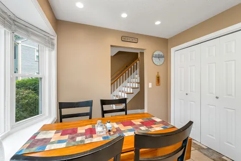 15 Williamsburg Circle Laconia NH 03246