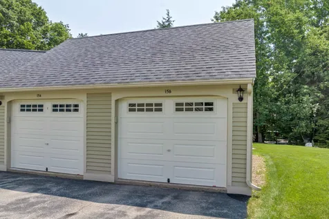 15 Williamsburg Circle Laconia NH 03246