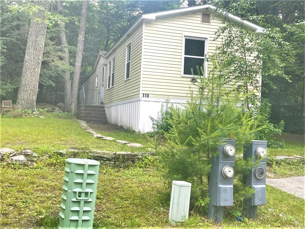 118 Emerald Drive Barrington NH 03825
