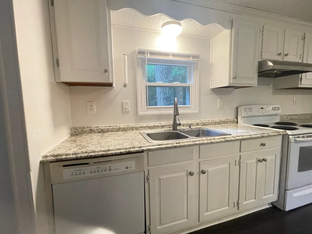 118 Emerald Drive Barrington NH 03825