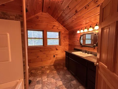 70 Kingsbury Lane Cavendish VT 05142
