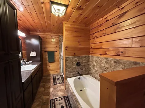70 Kingsbury Lane Cavendish VT 05142