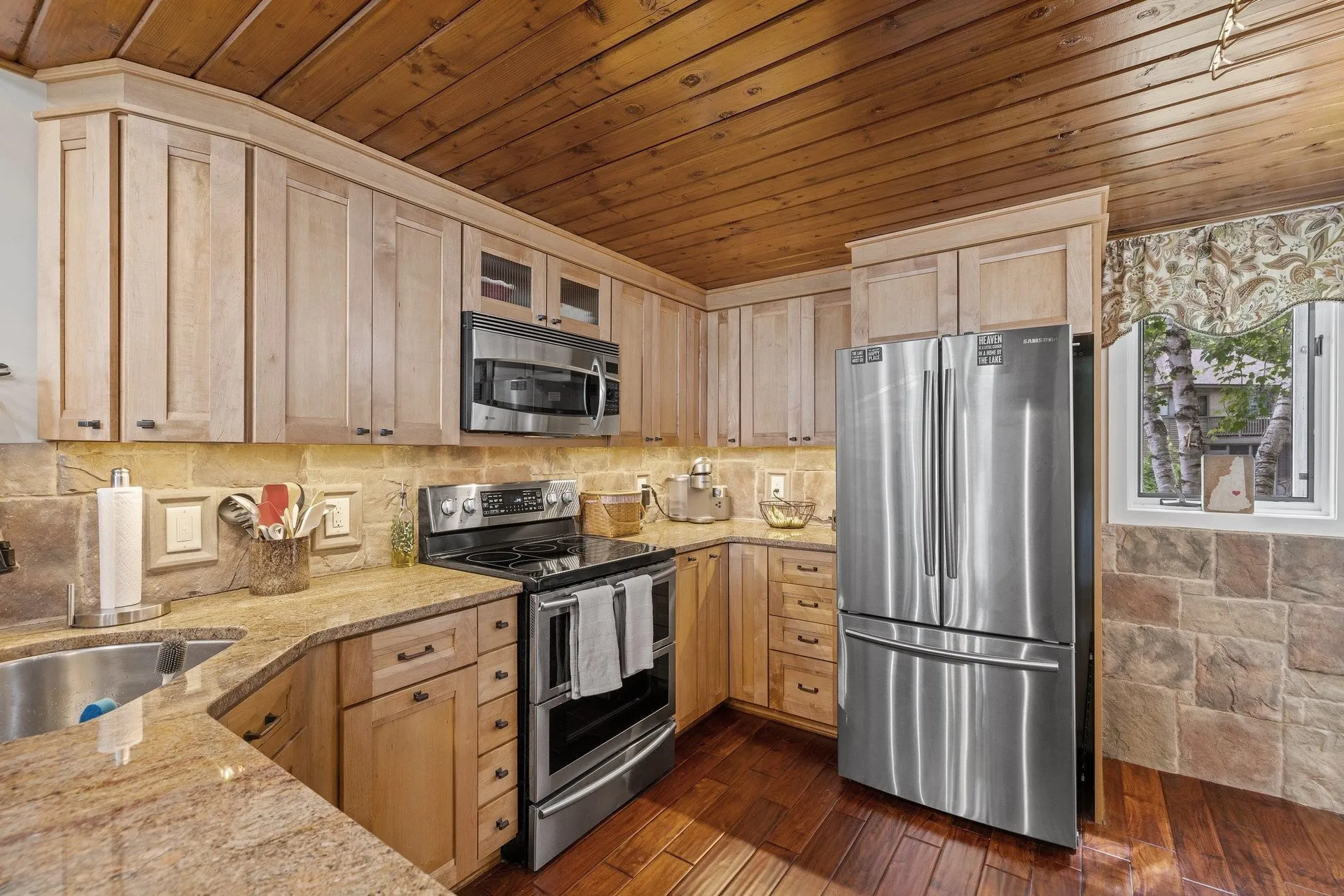 2696 Lake Shore Road Gilford NH 03249