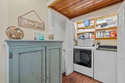 2696 Lake Shore Road Gilford NH 03249