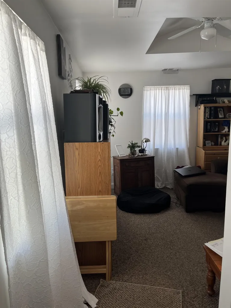 15 Pierce Street Nashua NH 03060