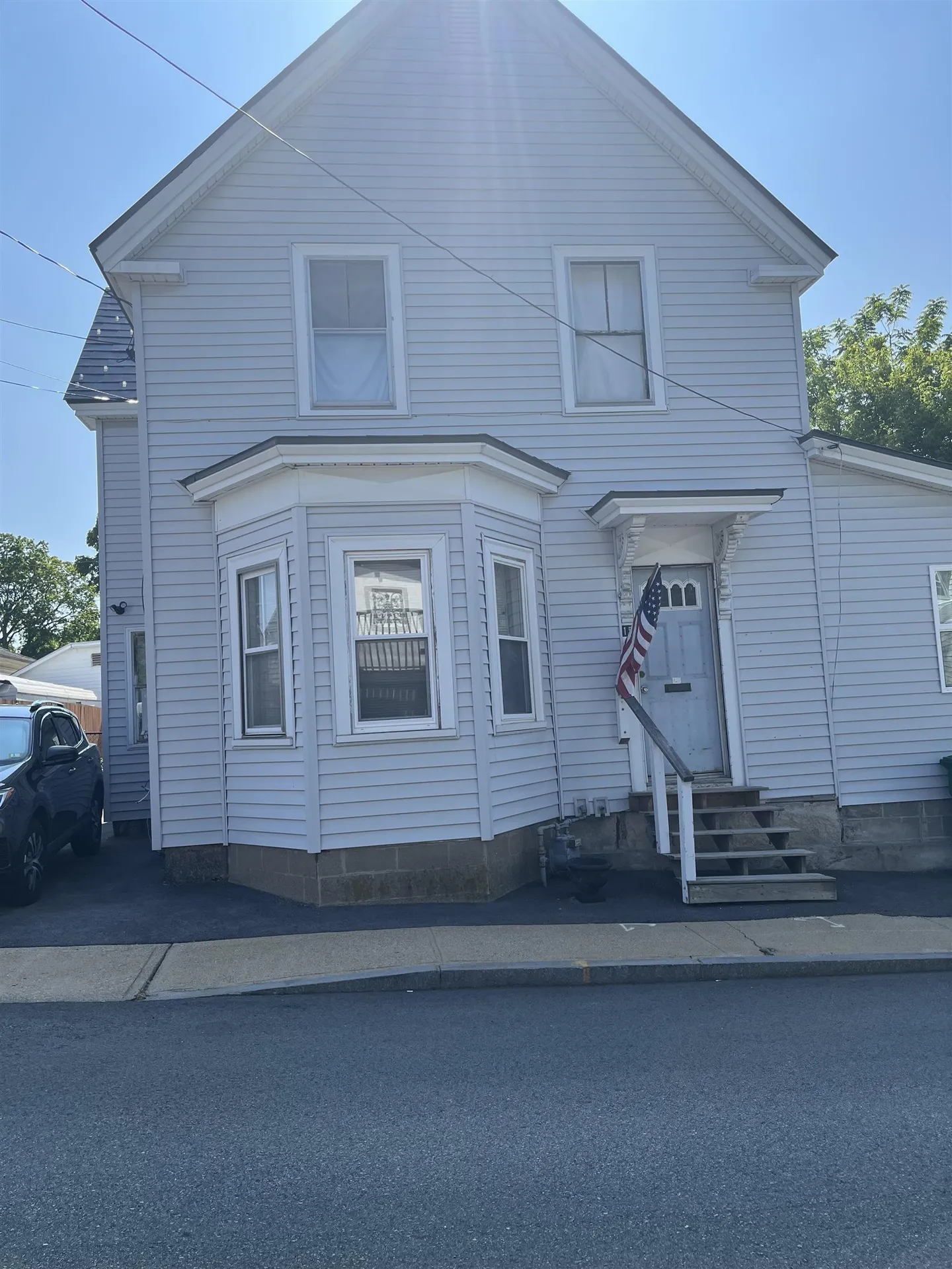 15 Pierce Street Nashua NH 03060