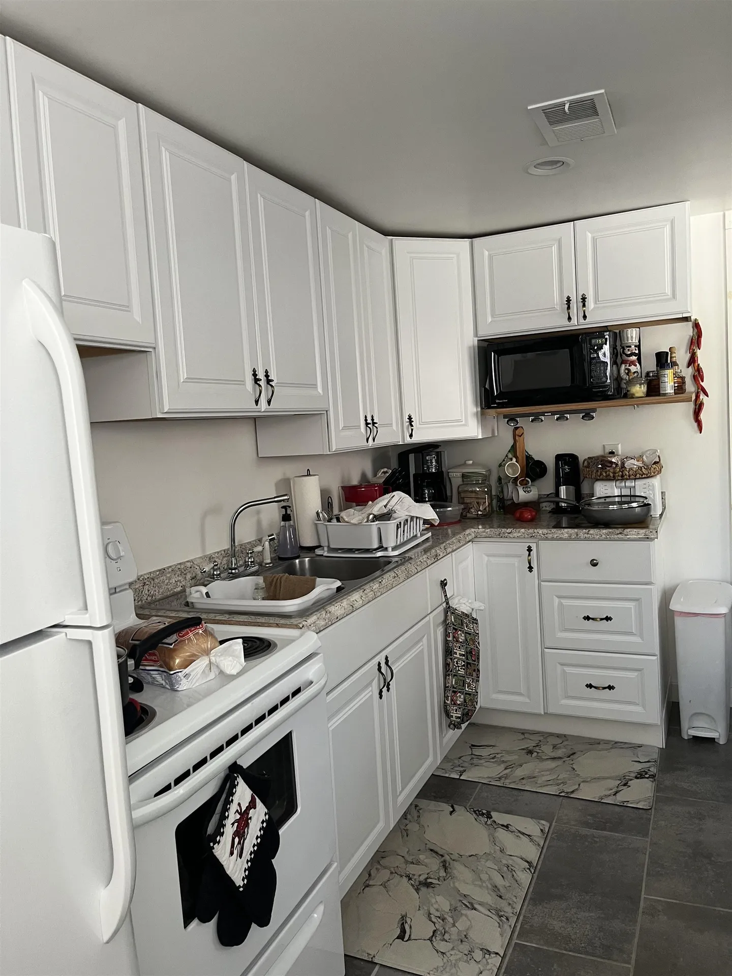 15 Pierce Street Nashua NH 03060