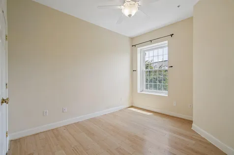 66 Landing Lane Laconia NH 03246