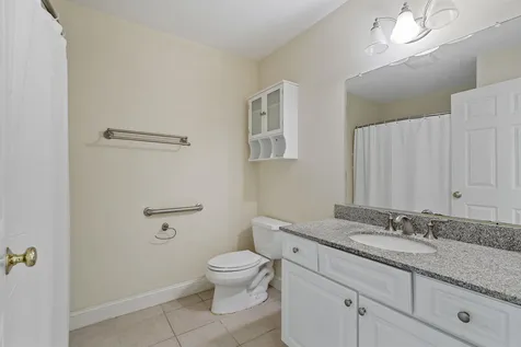 66 Landing Lane Laconia NH 03246