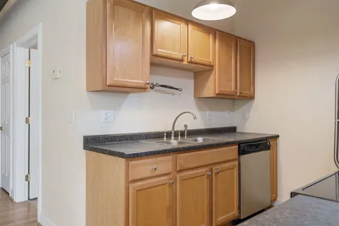 66 Landing Lane Laconia NH 03246