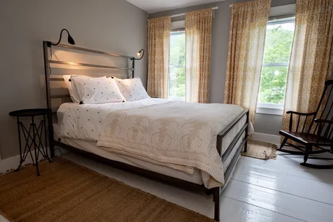 37 Robinson Drive Rochester VT 05767