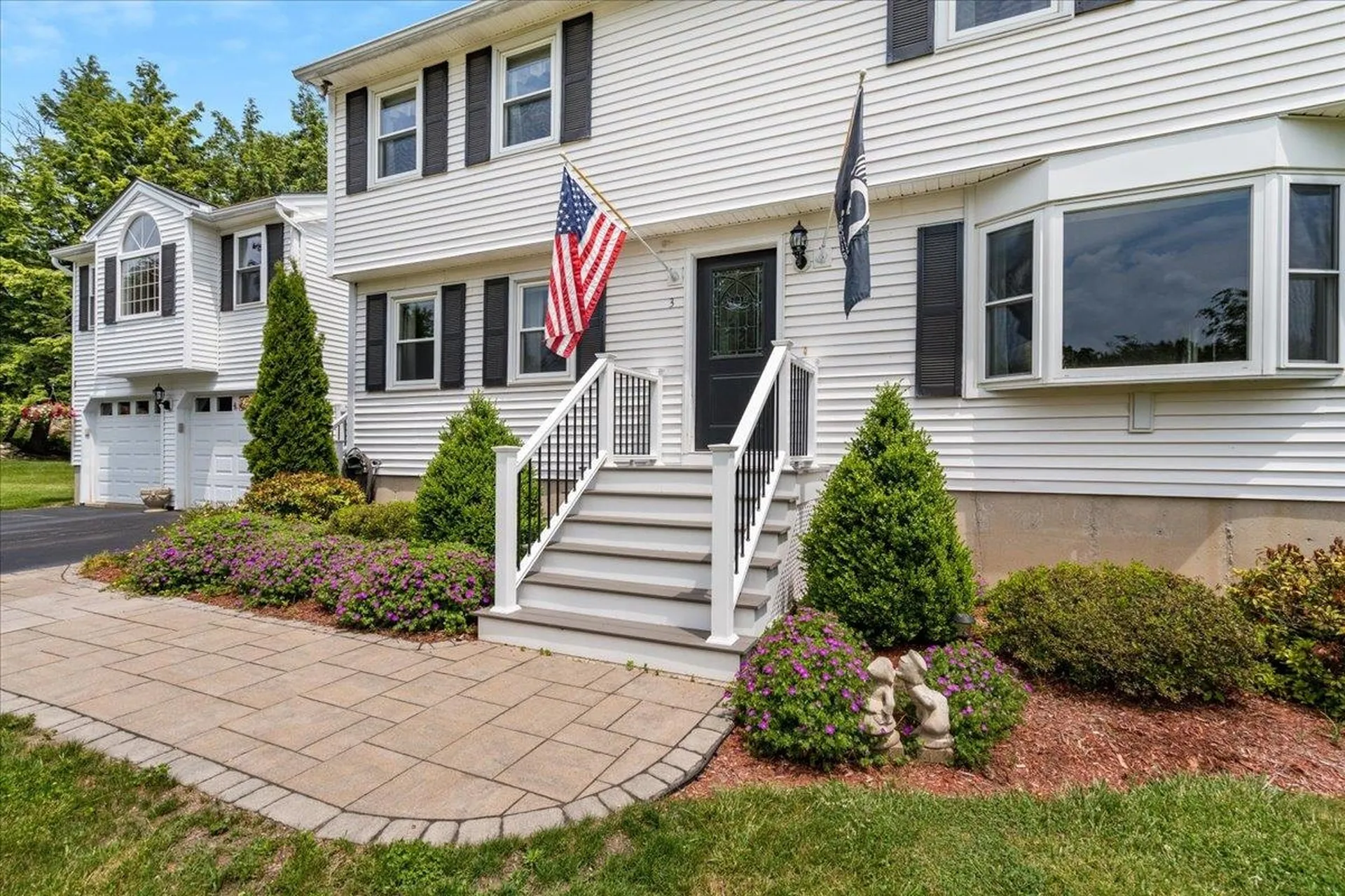 3 Rebecca Drive Londonderry NH 03053