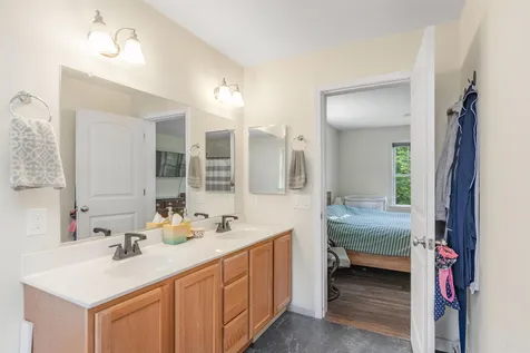 134 Pine Grove Circle North Hero VT 05474