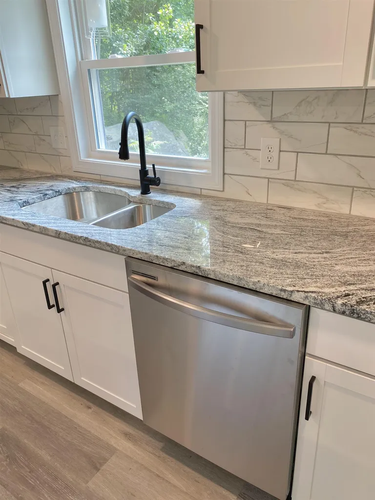 245 Fremont Road Sandown NH 03873