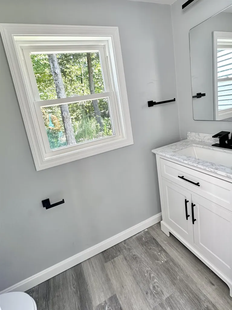 245 Fremont Road Sandown NH 03873