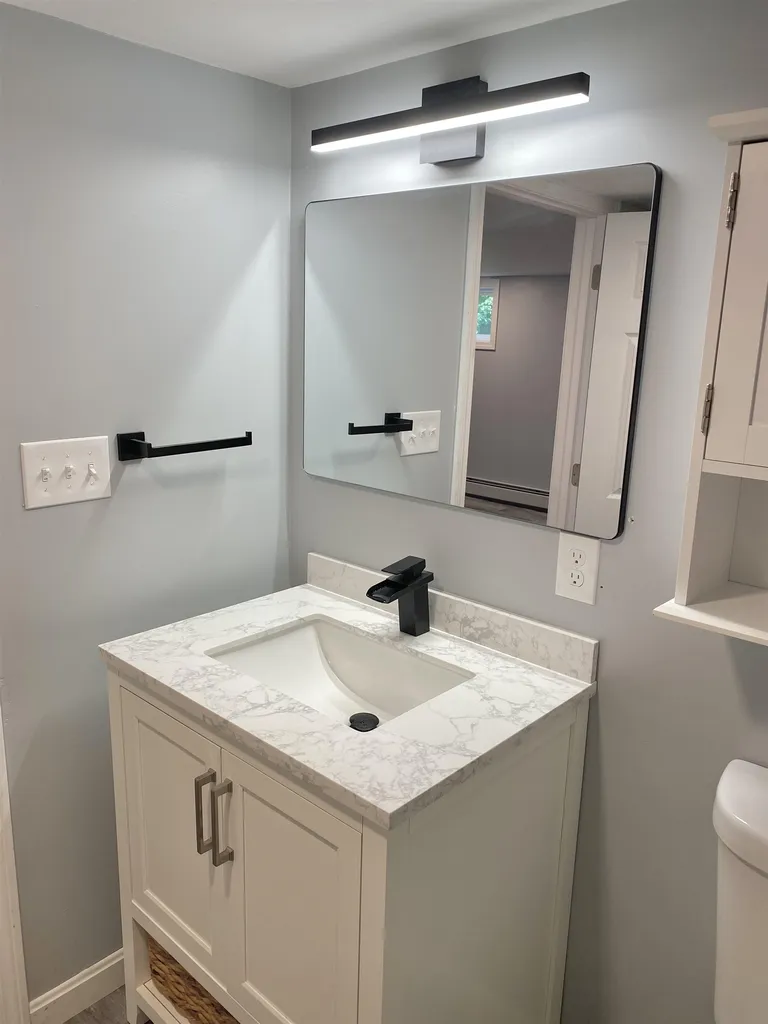 245 Fremont Road Sandown NH 03873