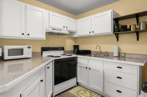 160 Treetop Circle Laconia NH 03246