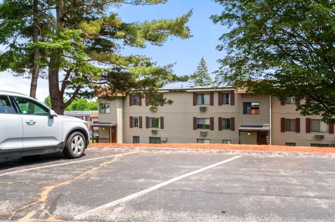 160 Treetop Circle Laconia NH 03246