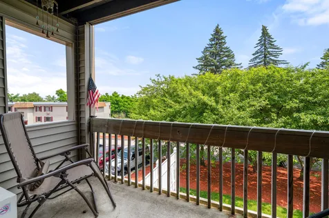 160 Treetop Circle Laconia NH 03246