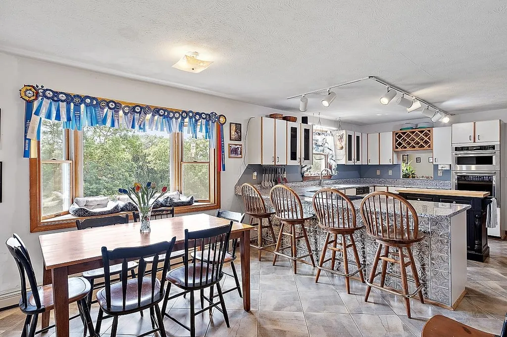 68 Russell Hill Road Brookline NH 03033