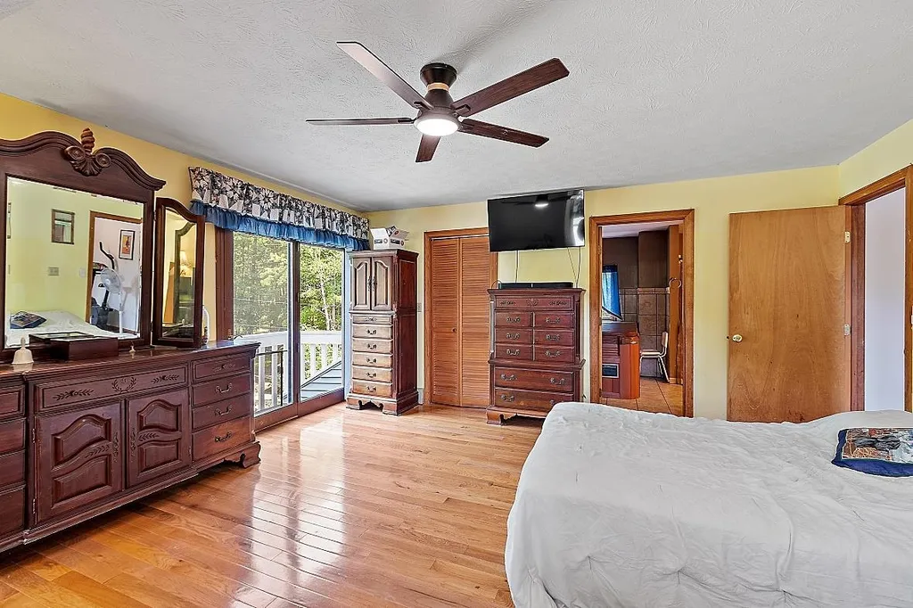 68 Russell Hill Road Brookline NH 03033