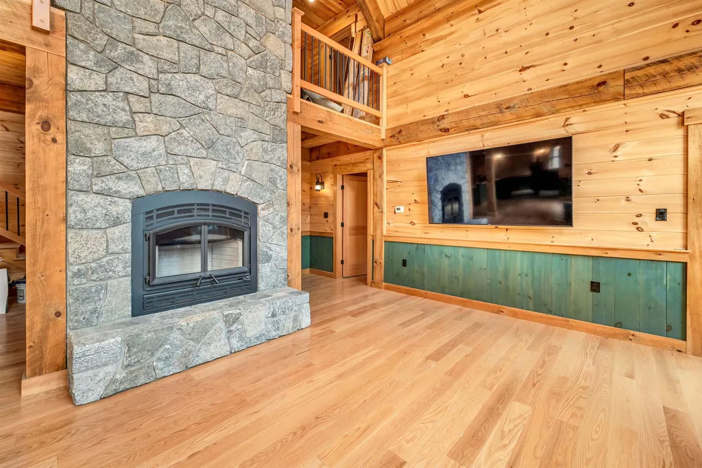 8 Winona Shores Road Meredith NH 03253