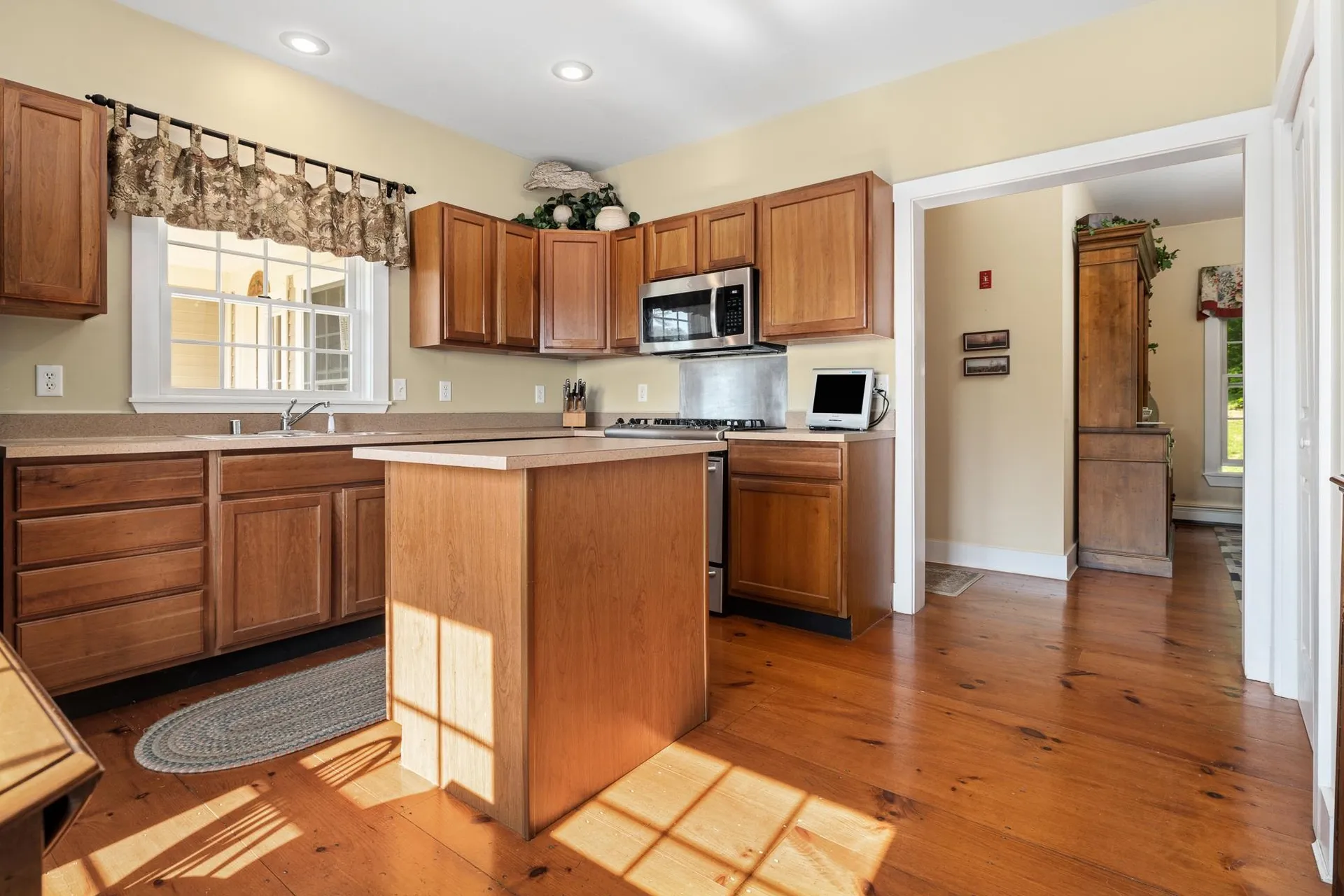 128 Mount Tabor Road Norwich VT 05055