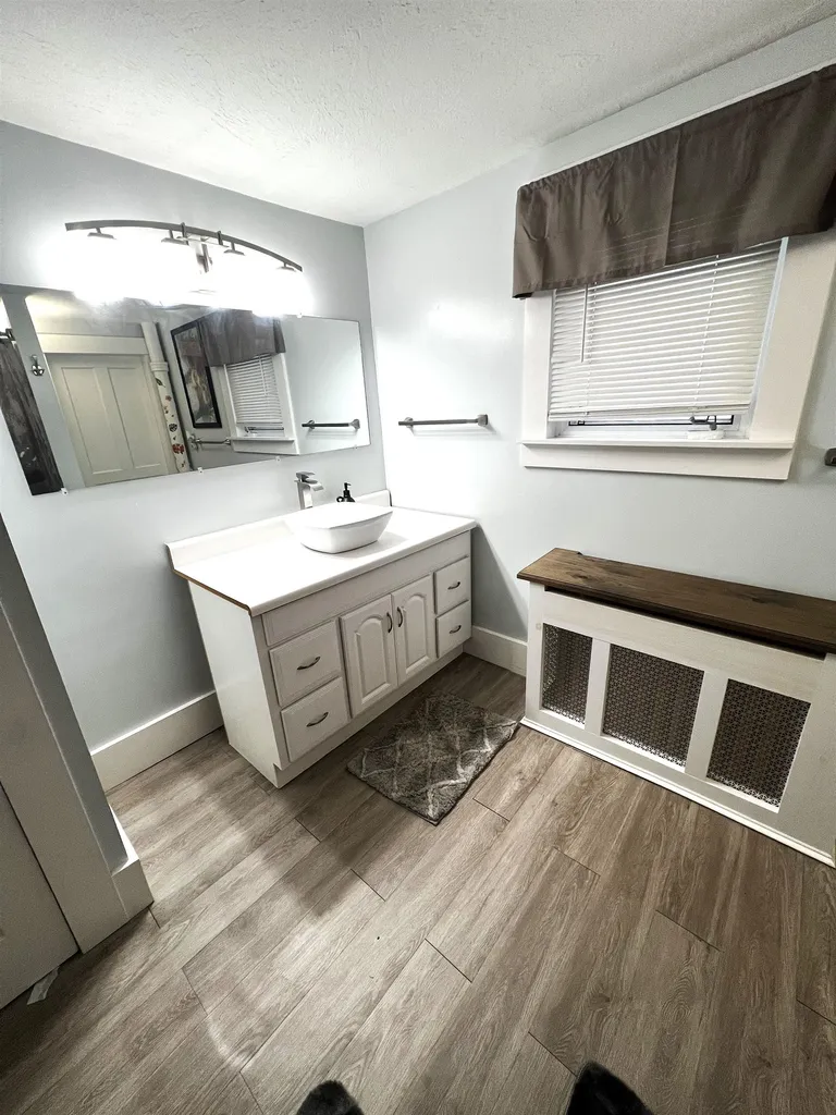 166 Gilford Avenue Laconia NH 03246
