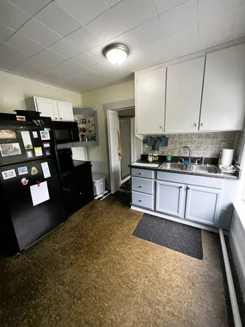 166 Gilford Avenue Laconia NH 03246