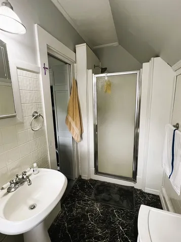 166 Gilford Avenue Laconia NH 03246