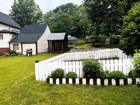 166 Gilford Avenue Laconia NH 03246