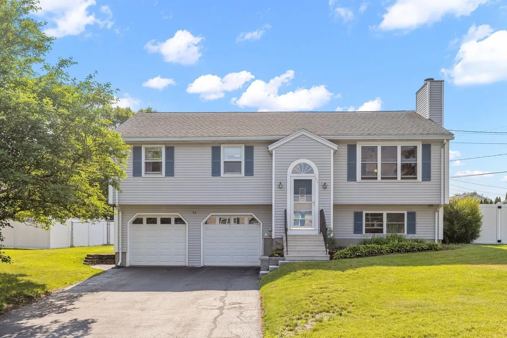 94 Pullman Street Manchester NH 03103